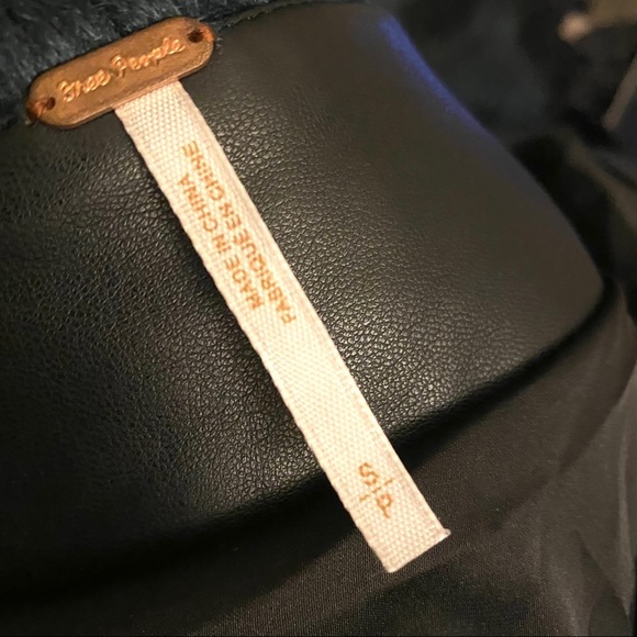 Free People green faux fur crop jacket S/P - Picture 14 of 16